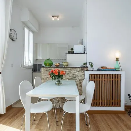 Deux Pieces Terrasse Sous Les Etoiles شقة نيس