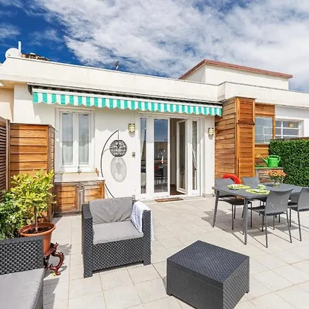شقة Deux Pieces Terrasse Sous Les Etoiles *